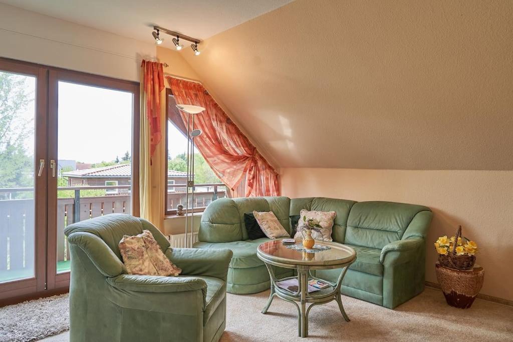 Ferienwohnung Am Stadtrand Von Berlin Neu Buch Exteriör bild