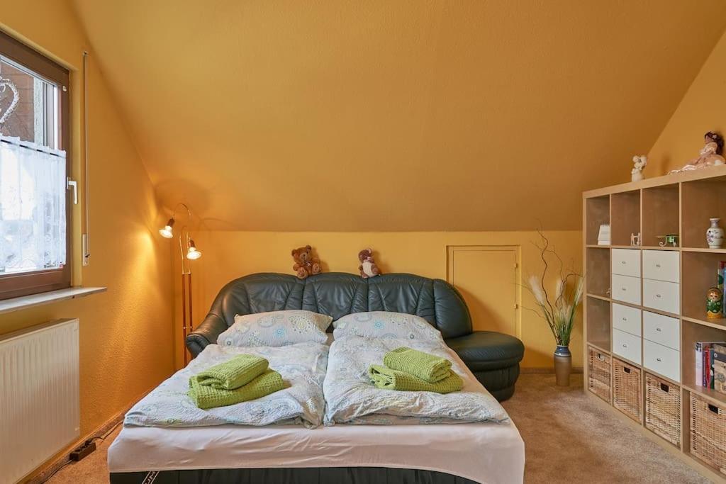 Ferienwohnung Am Stadtrand Von Berlin Neu Buch Exteriör bild