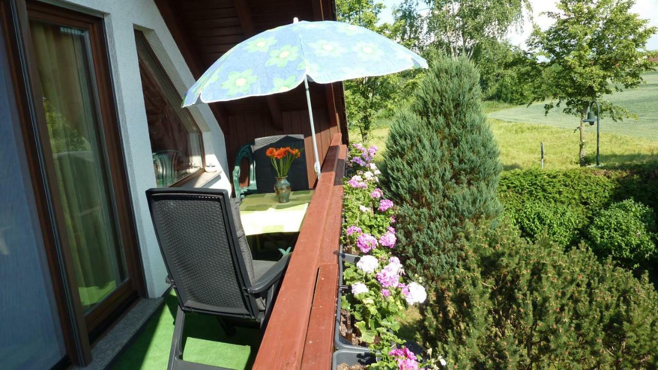 Ferienwohnung Am Stadtrand Von Berlin Neu Buch Exteriör bild